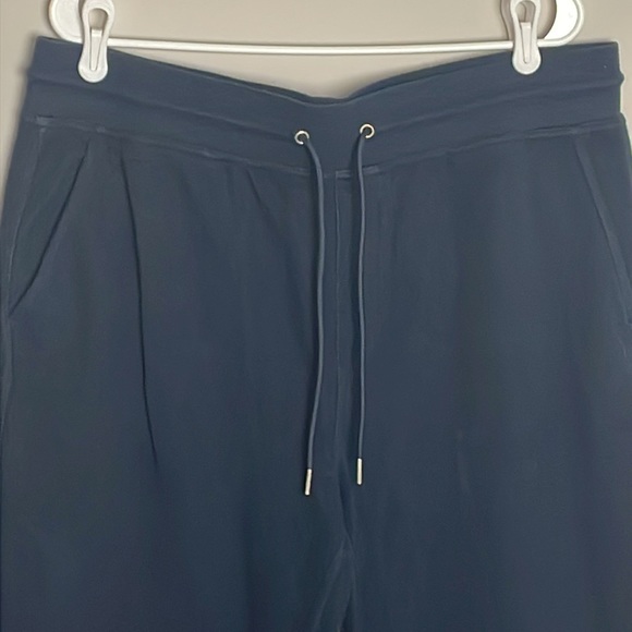 Brooks Brothers Navy Blue Drawstring Joggers- front pockets- Large - Picture 3 of 13